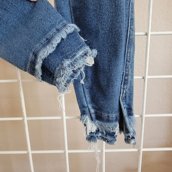 KanCan raw hem skinny - Picture 5 of 5